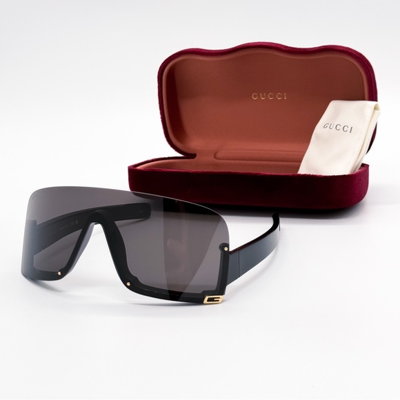 NEW GUCCI GG1637S 003 OVERSIZED BLACK MASK WOMEN SUNGLASSES GUCCI - Picture 3 of 14